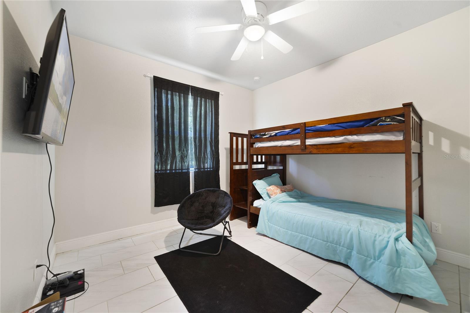 Image 17 of 19 For 16626 Bearle Road