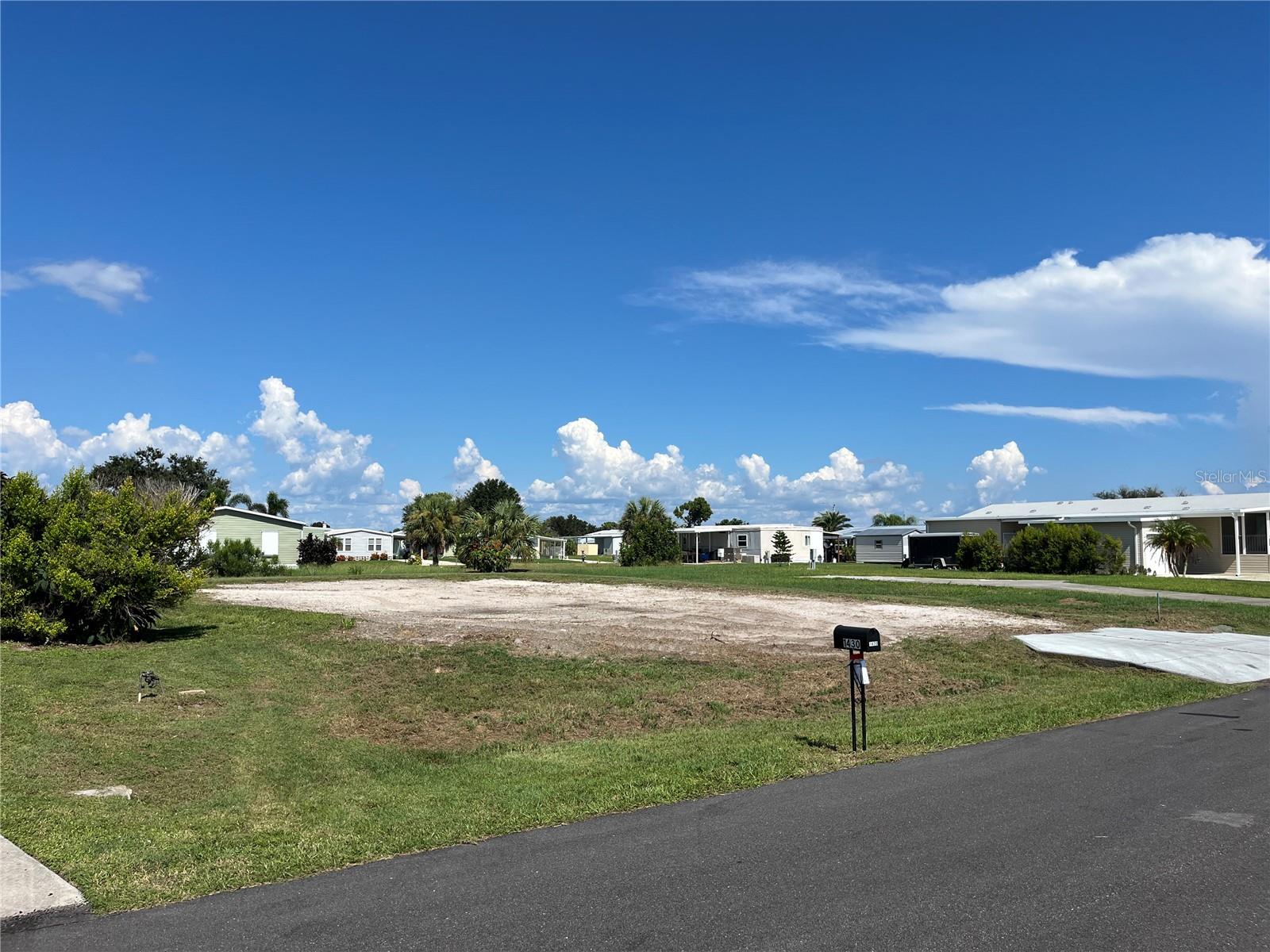 Image 4 of 8 For 1429 Blue Heron Drive