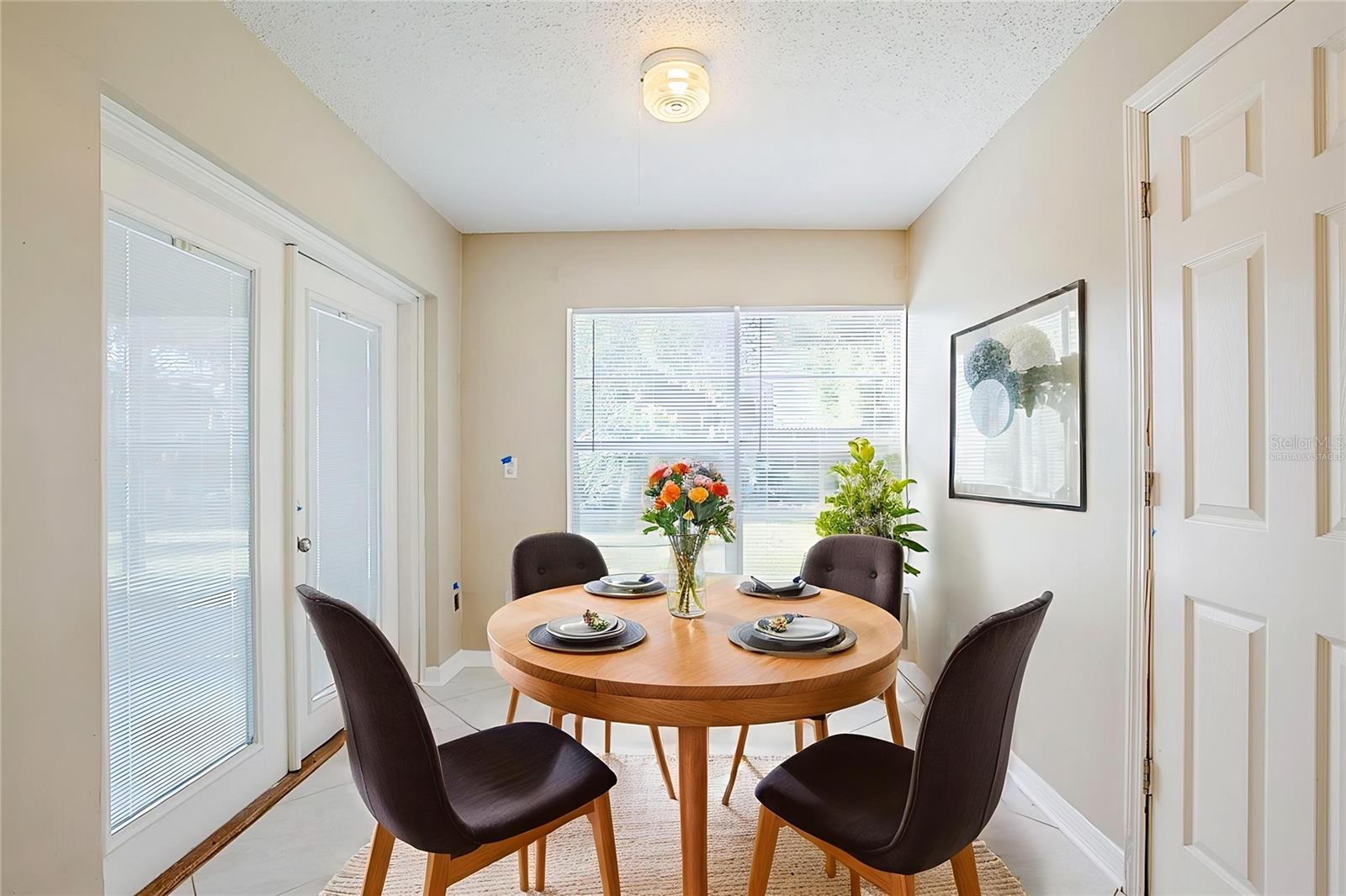 Image 4 of 33 For 1711 Ironwood Court E