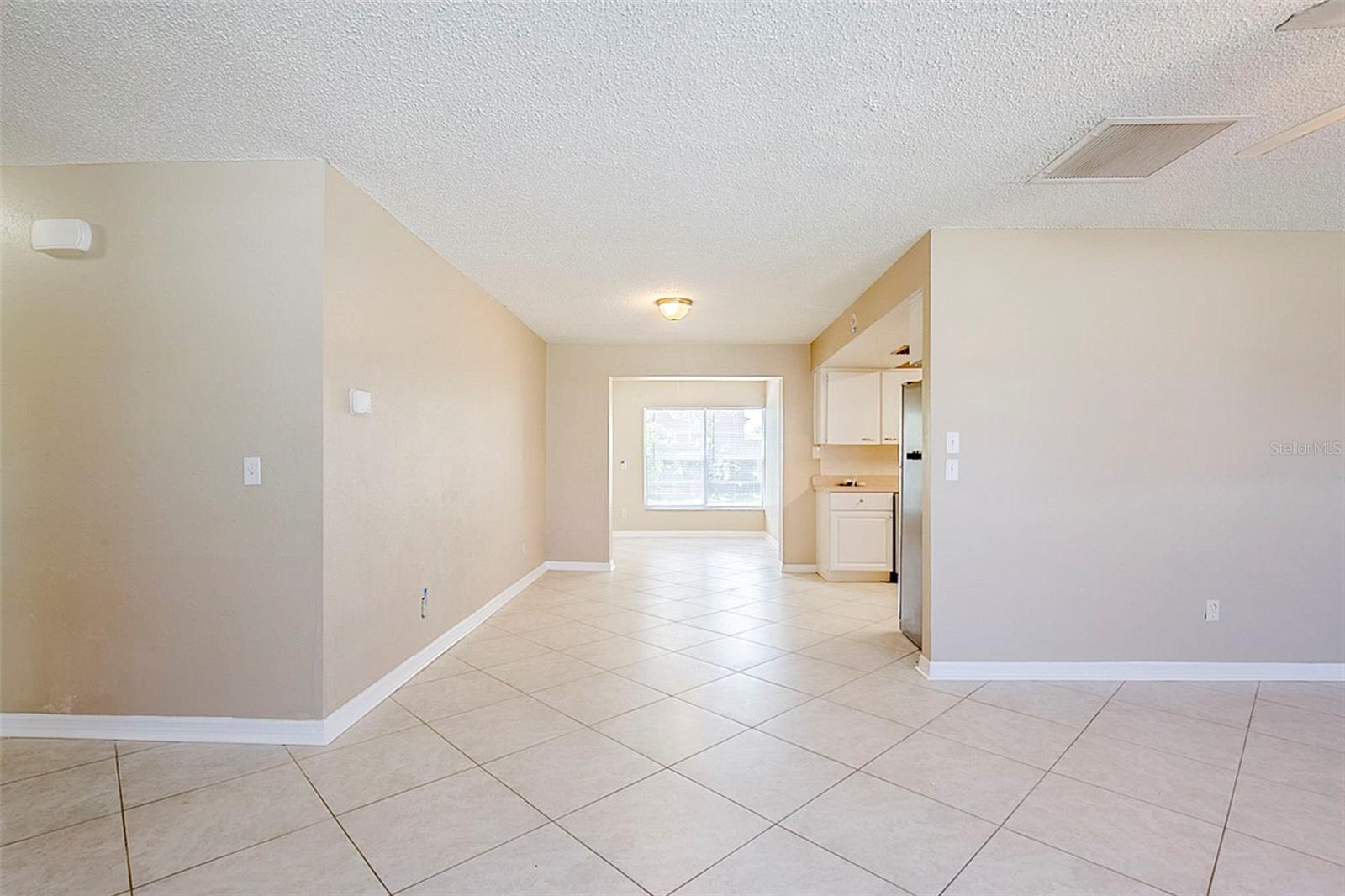 Image 6 of 33 For 1711 Ironwood Court E