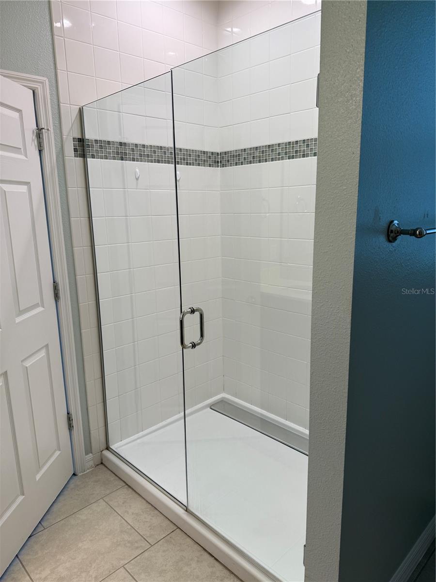 Image 15 of 19 For 1532 Finchburg Street