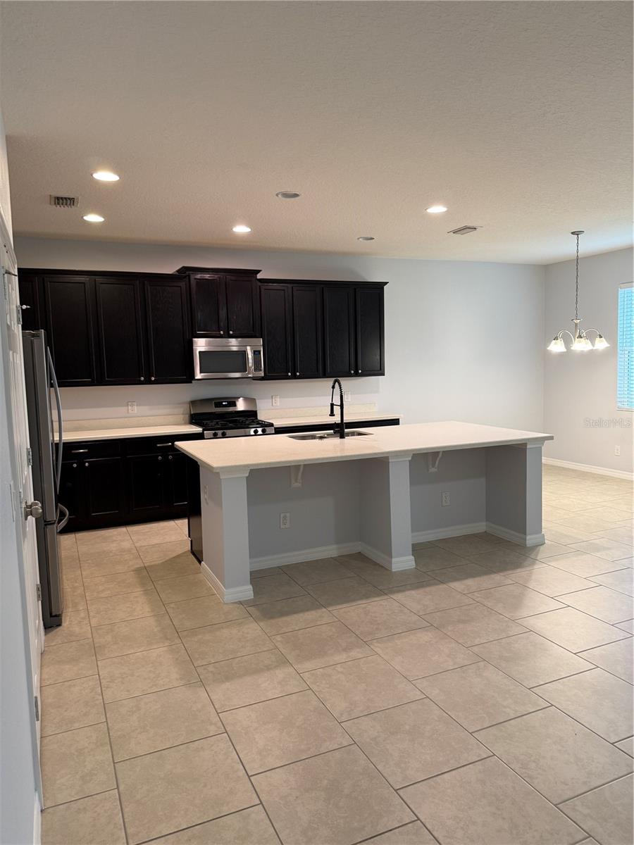 Image 8 of 19 For 1532 Finchburg Street