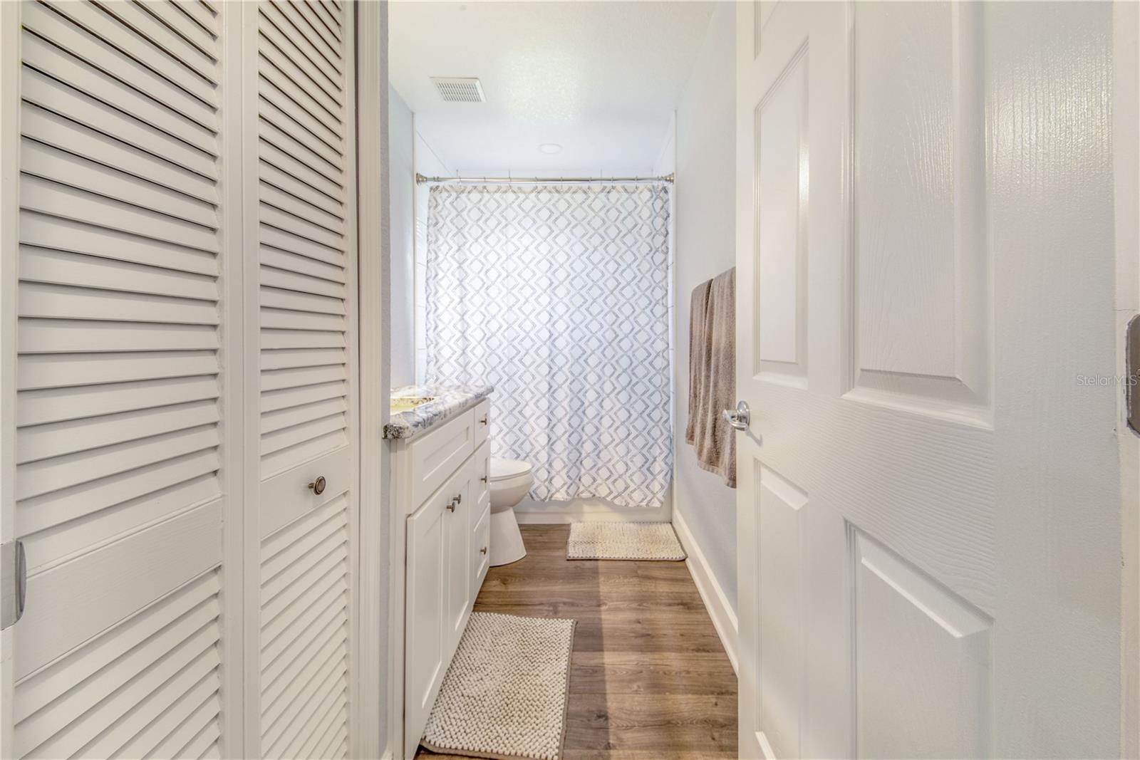 Image 42 of 66 For 910 Liberty Lane
