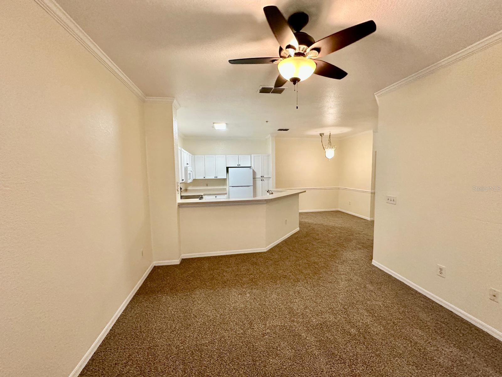 Image 4 of 25 For 3561 Conroy Road 215