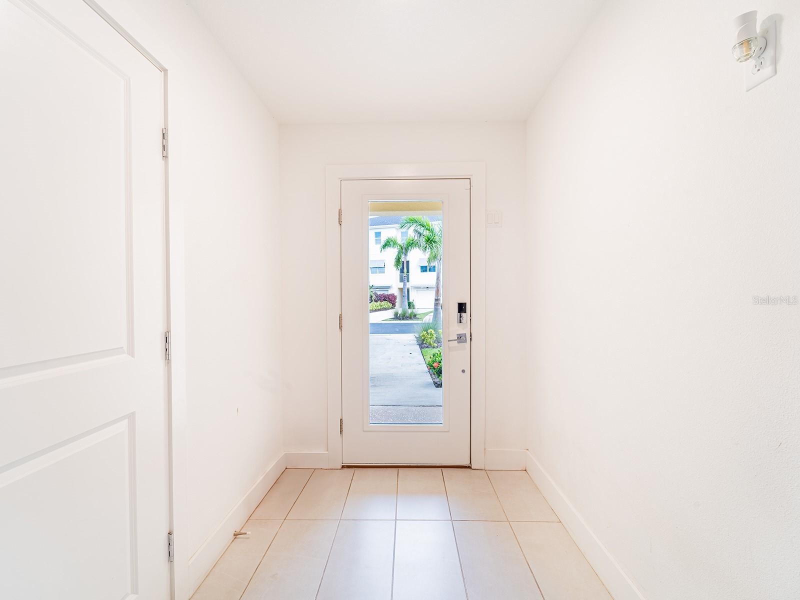 Image 7 of 46 For 9913 Key Haven Road