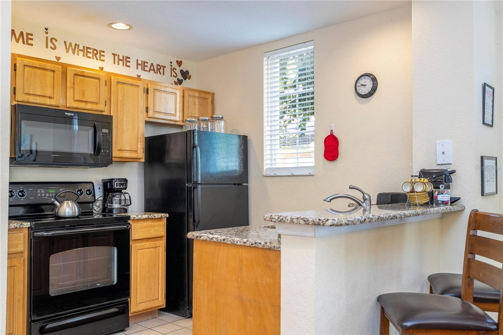 Image 18 of 73 For 4011 Venetian Bay Drive 101