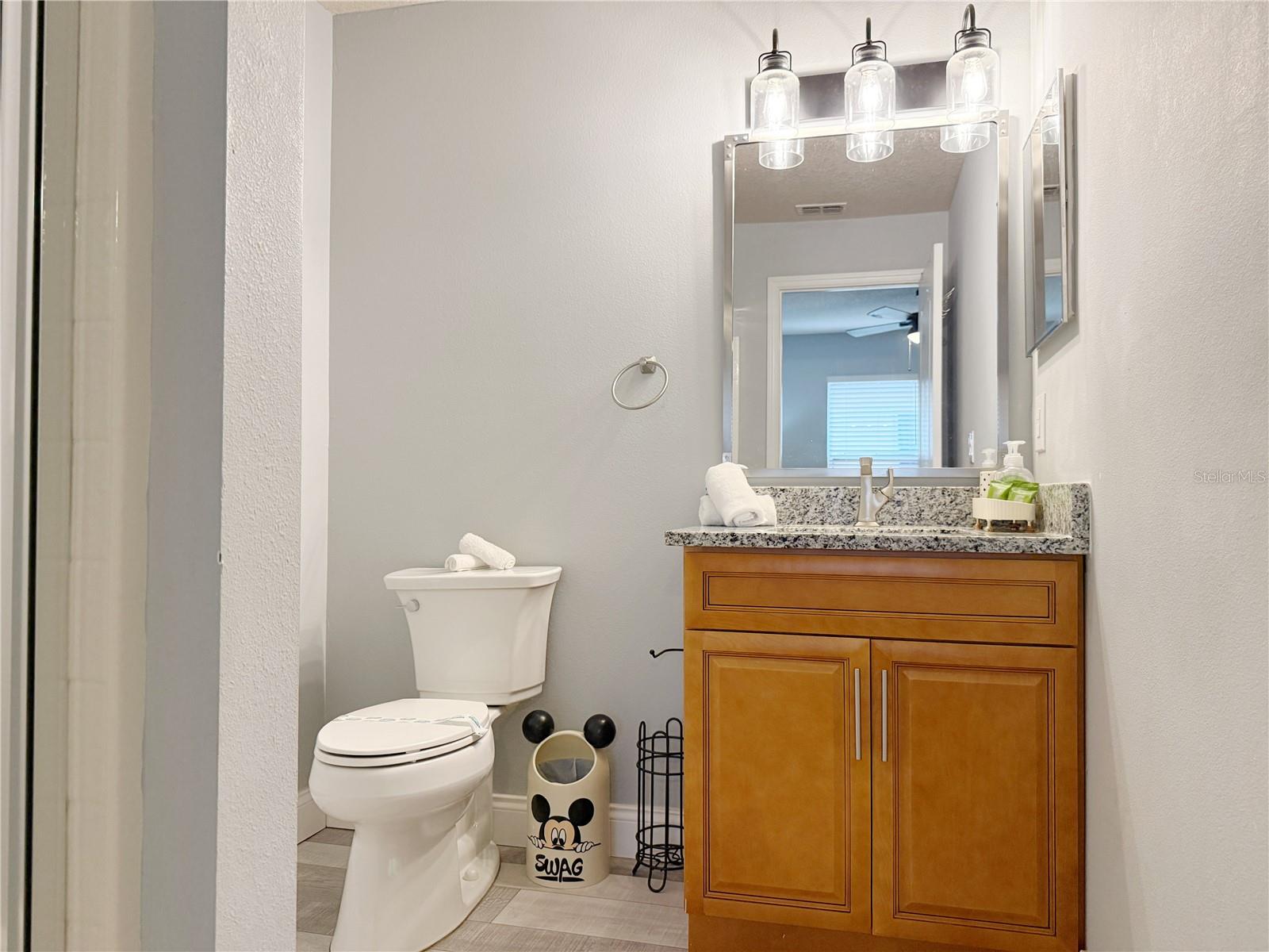 Image 17 of 22 For 940 Sandy Ridge Drive