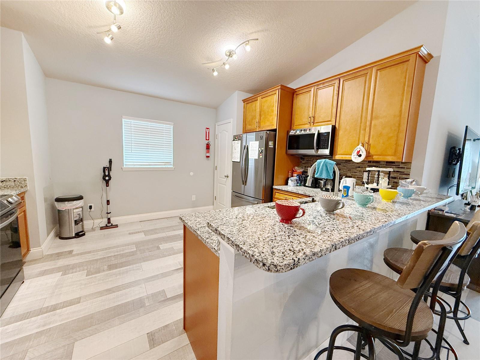 Image 5 of 22 For 940 Sandy Ridge Drive