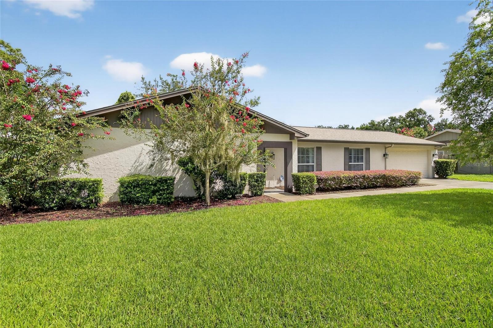 Details for 13805 Cherry Brook Lane, TAMPA, FL 33618