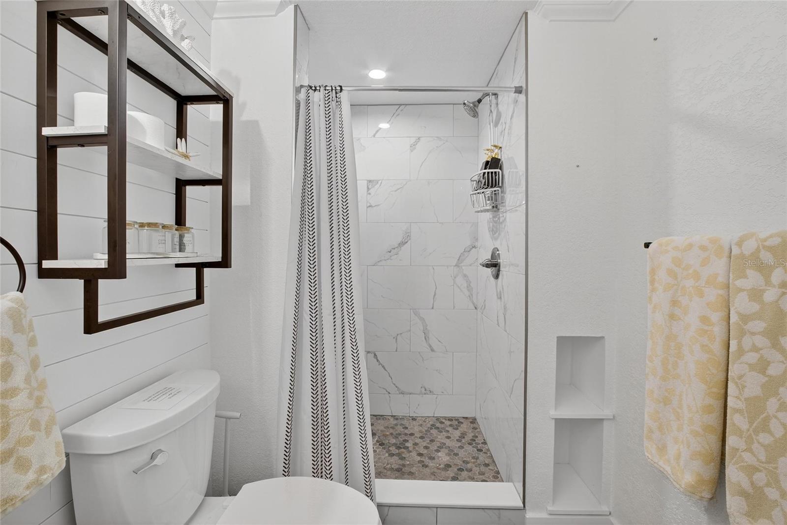 Image 15 of 53 For 13805 Cherry Brook Lane