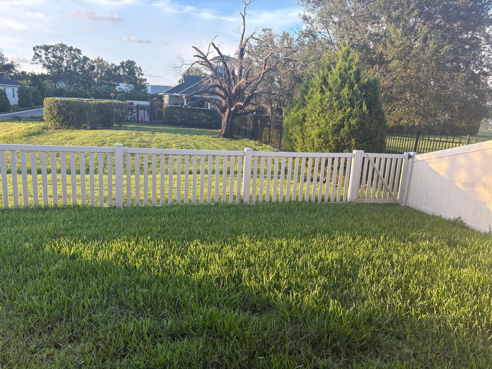 Image 6 of 9 For 14484 59th Circle E