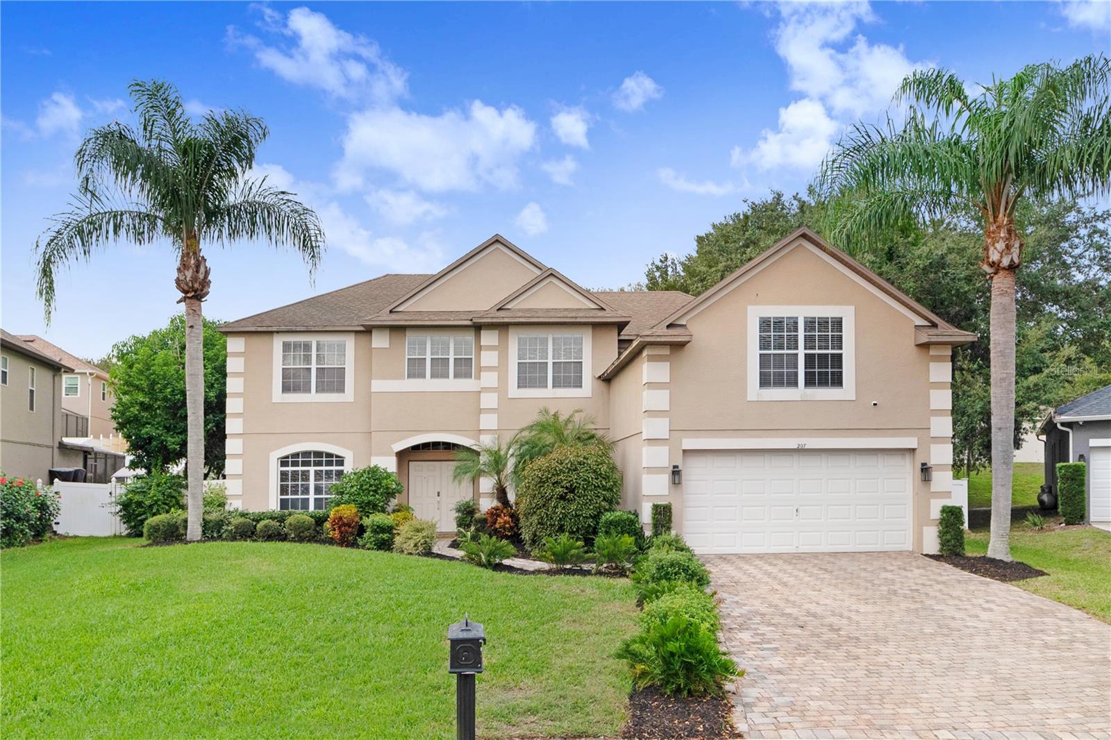Details for 207 Largovista Drive, OAKLAND, FL 34787