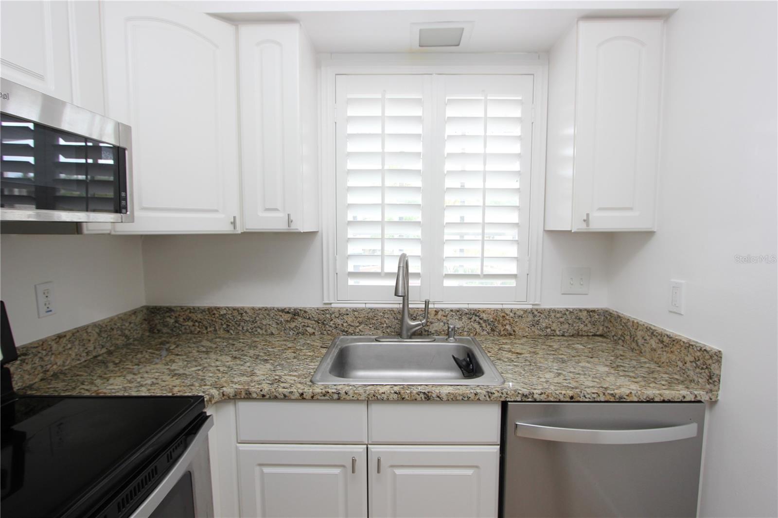 Image 10 of 25 For 1250 Denning Drive 232