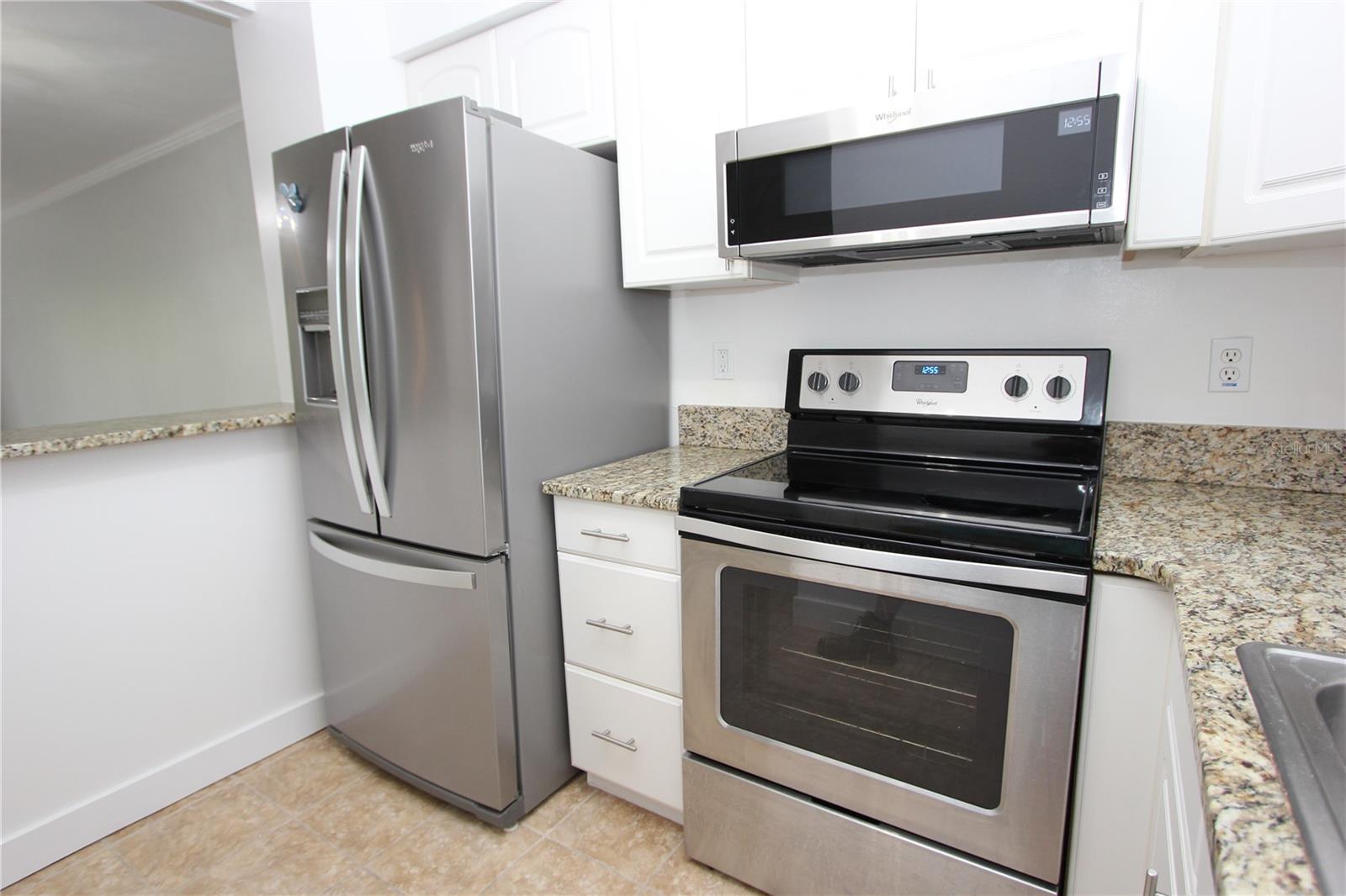Image 11 of 25 For 1250 Denning Drive 232