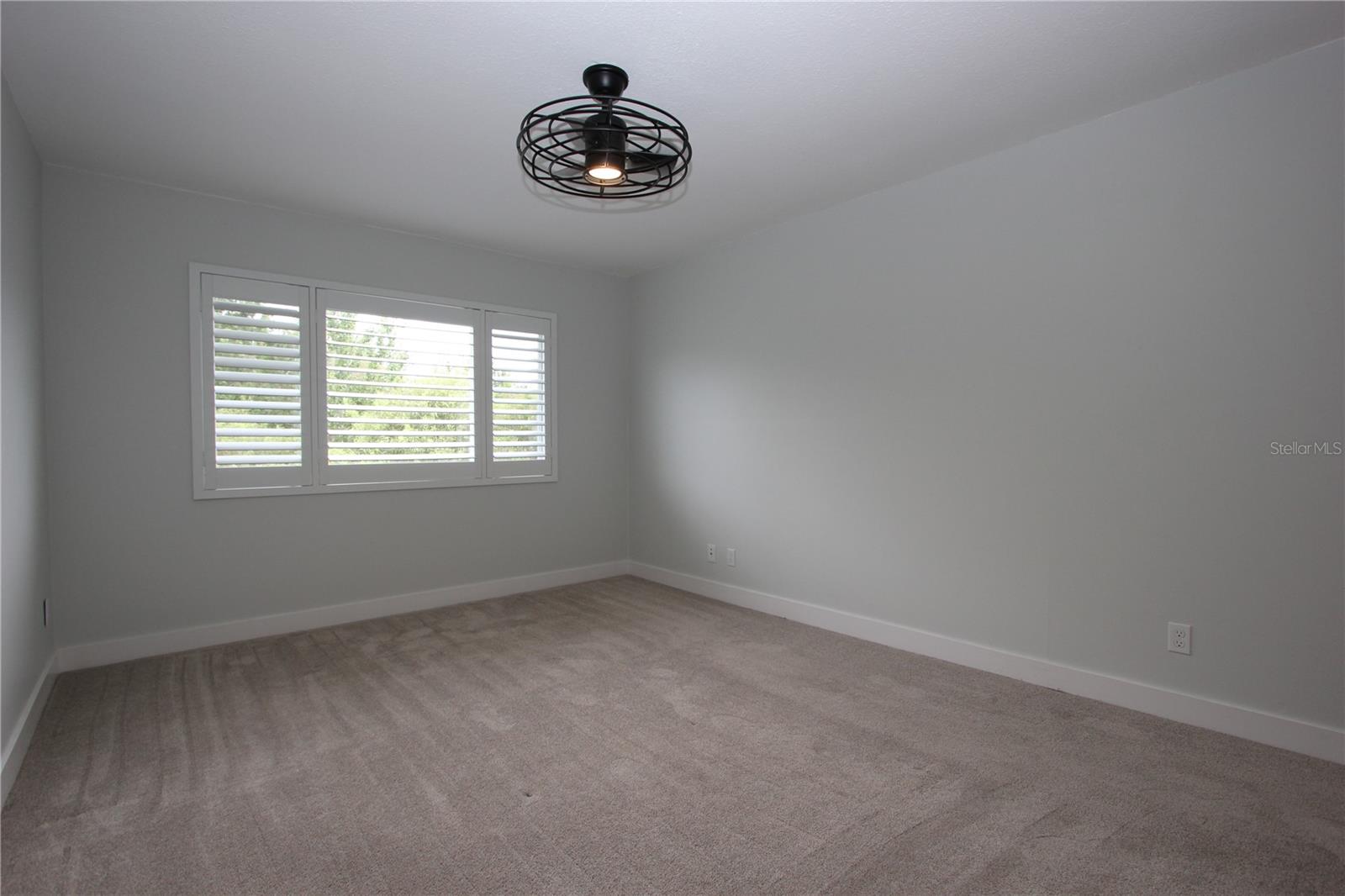 Image 17 of 25 For 1250 Denning Drive 232