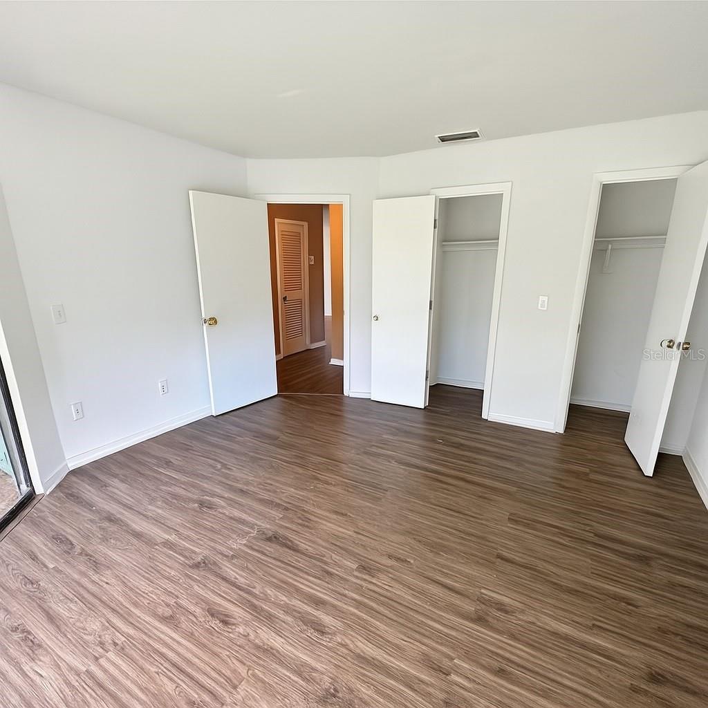 Image 12 of 15 For 4350 Aqua Vista Drive G