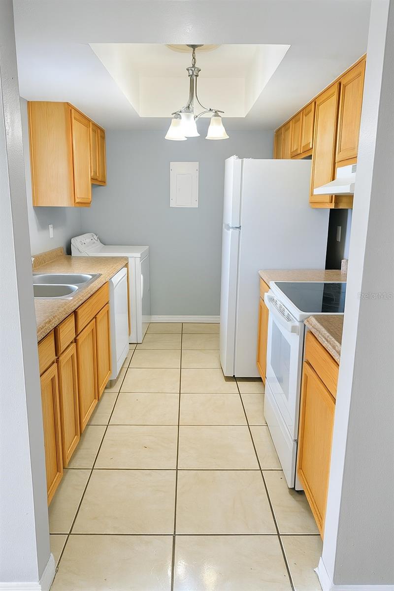 Image 2 of 15 For 4350 Aqua Vista Drive G