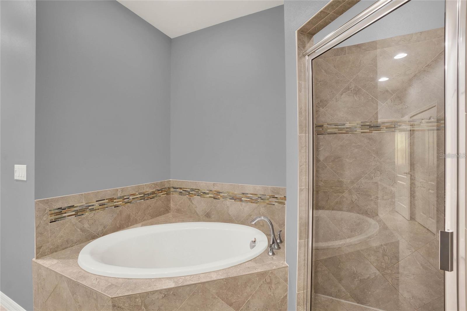 Image 14 of 25 For 5632 Siracusa Lane