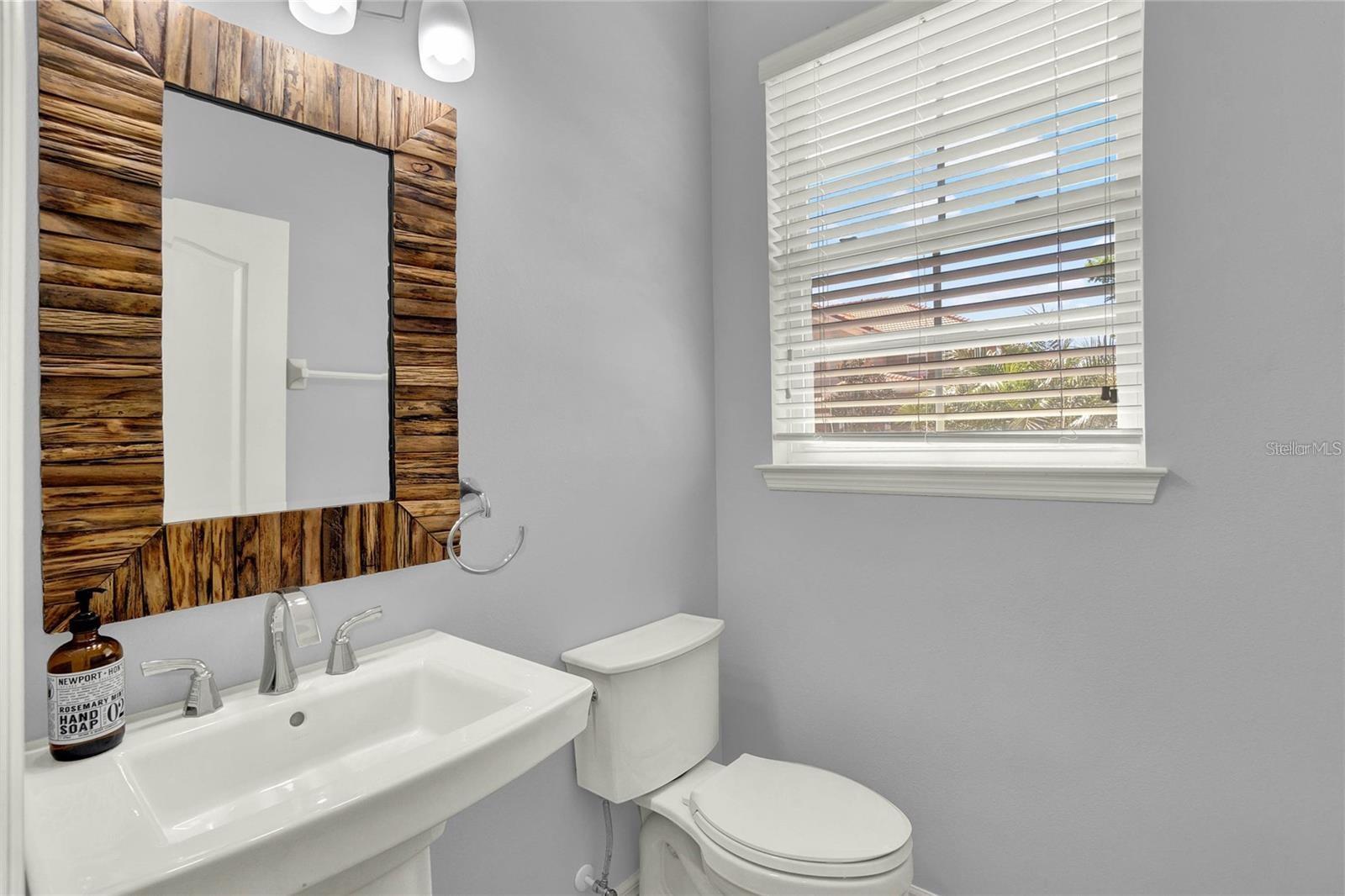Image 20 of 25 For 5632 Siracusa Lane