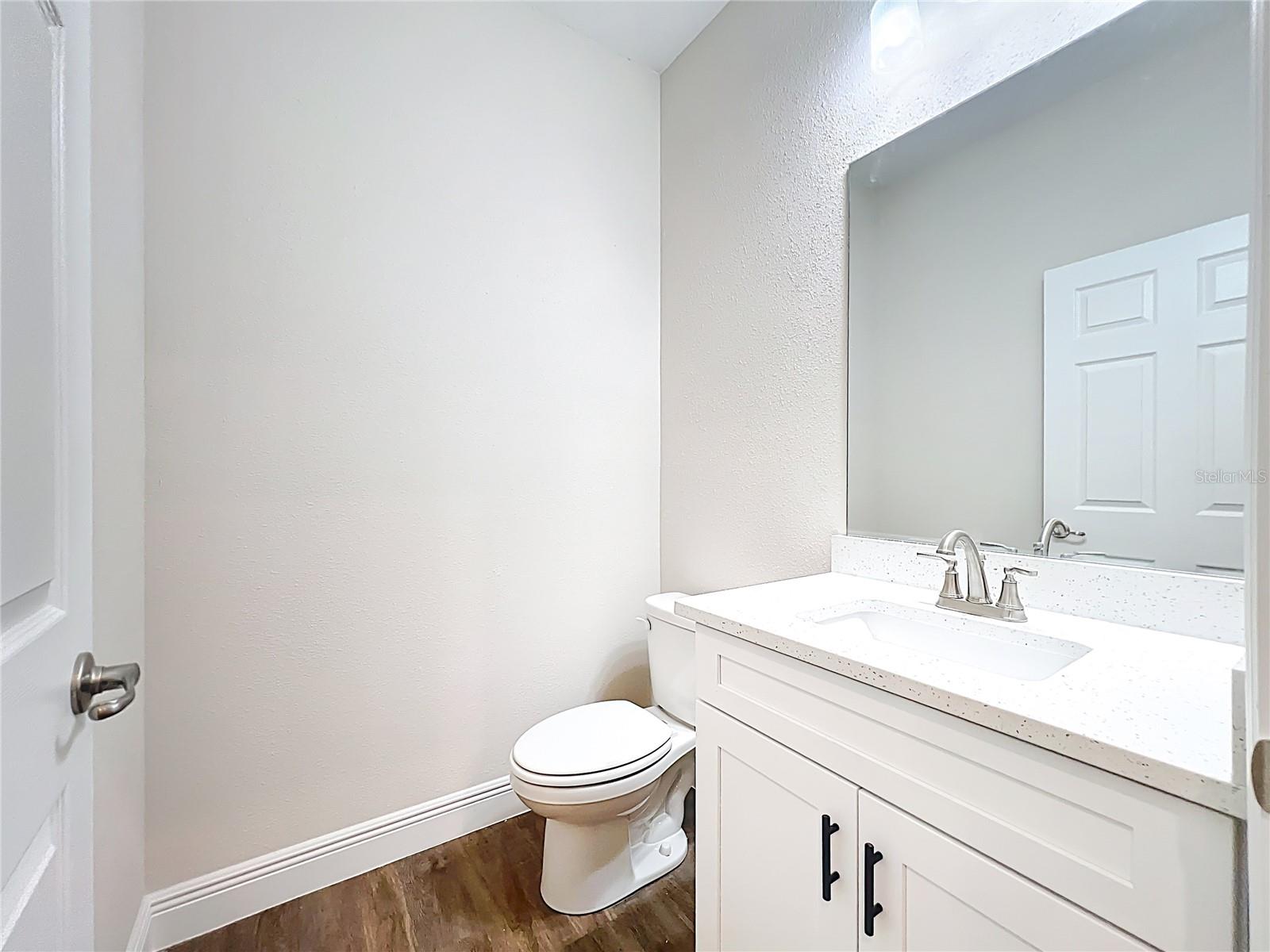 Image 13 of 41 For 8827 Mendoza Way
