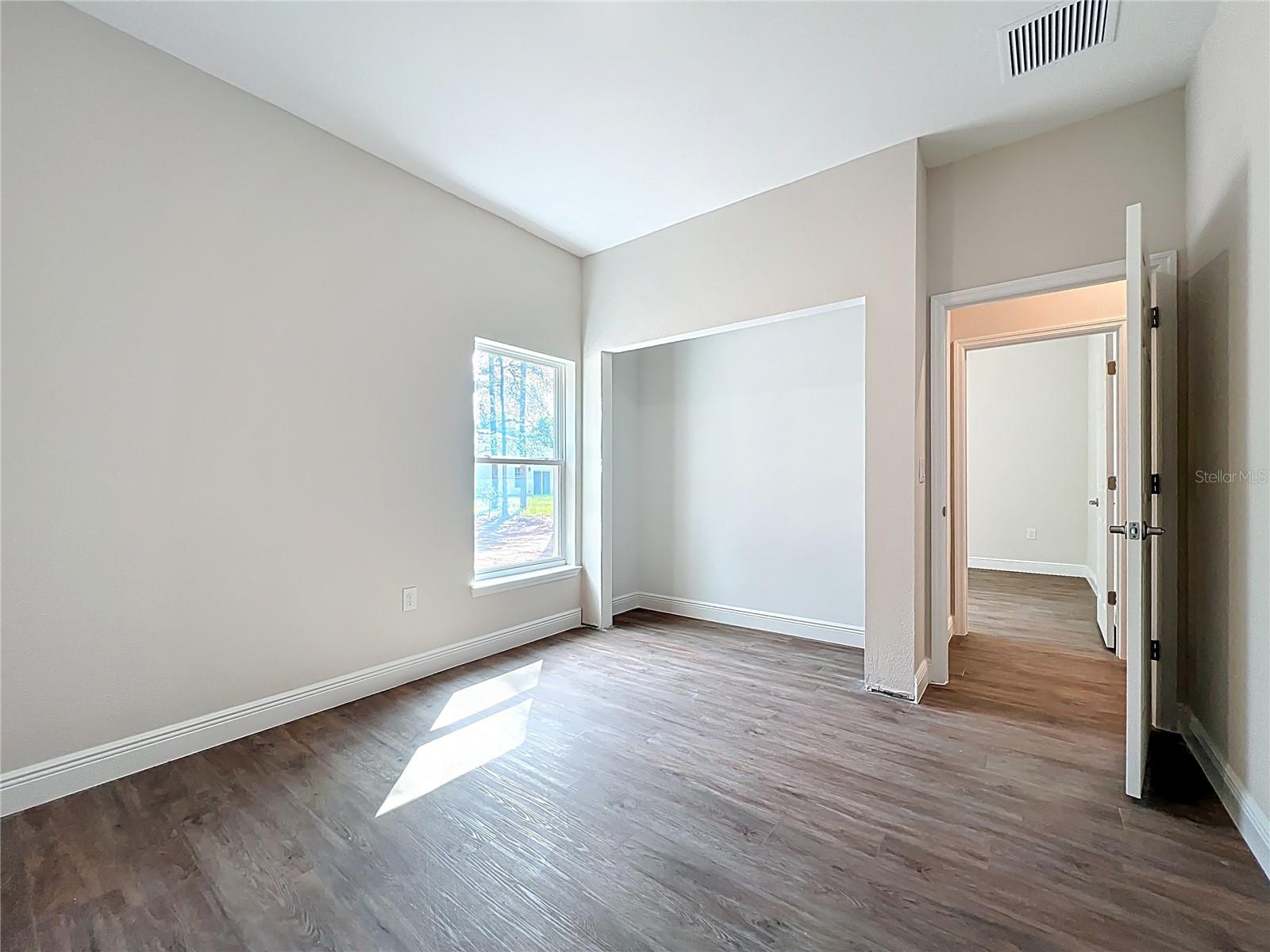Image 15 of 41 For 8827 Mendoza Way