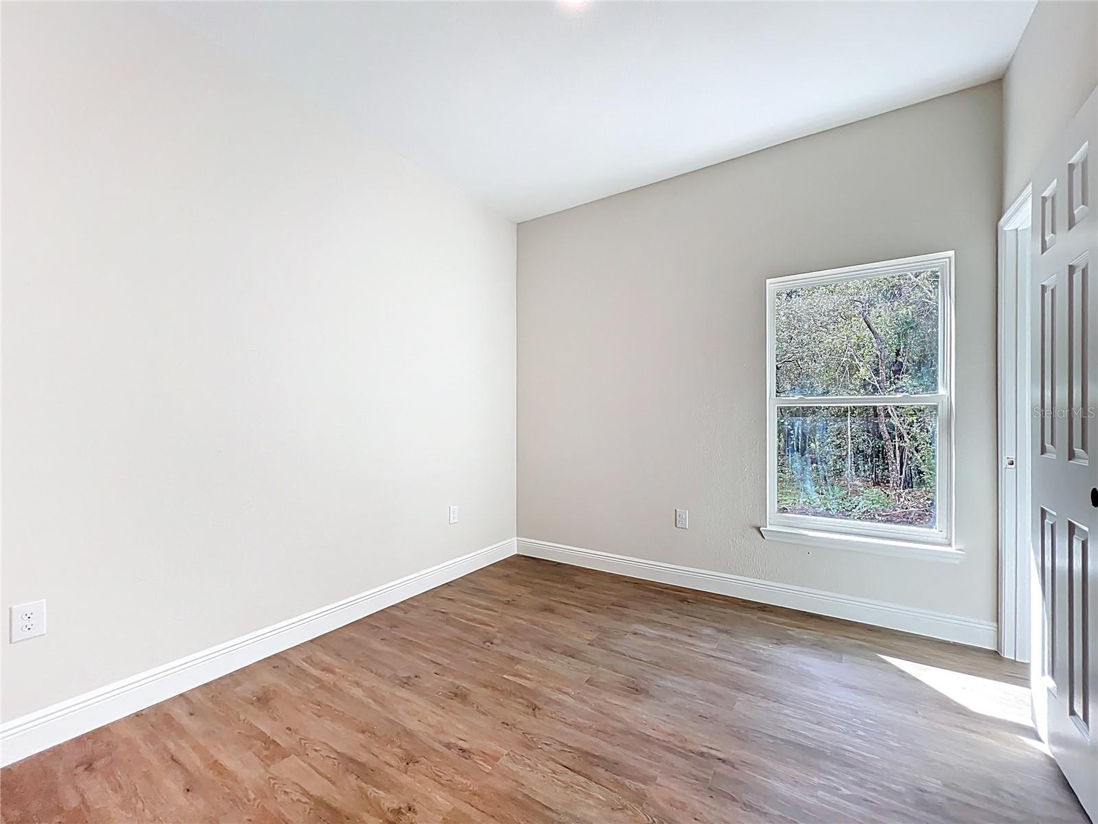 Image 27 of 41 For 8827 Mendoza Way