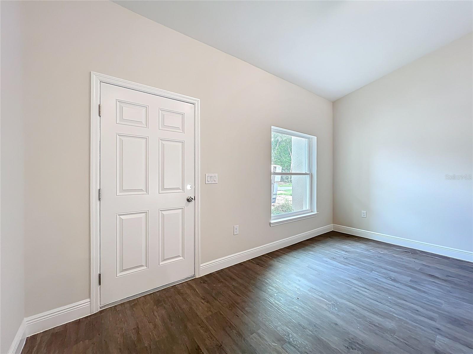 Image 7 of 41 For 8827 Mendoza Way