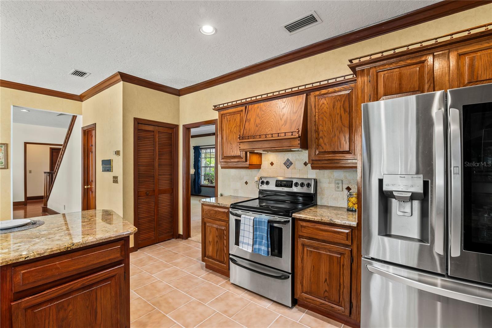 Image 16 of 59 For 5329 Foxshire Court