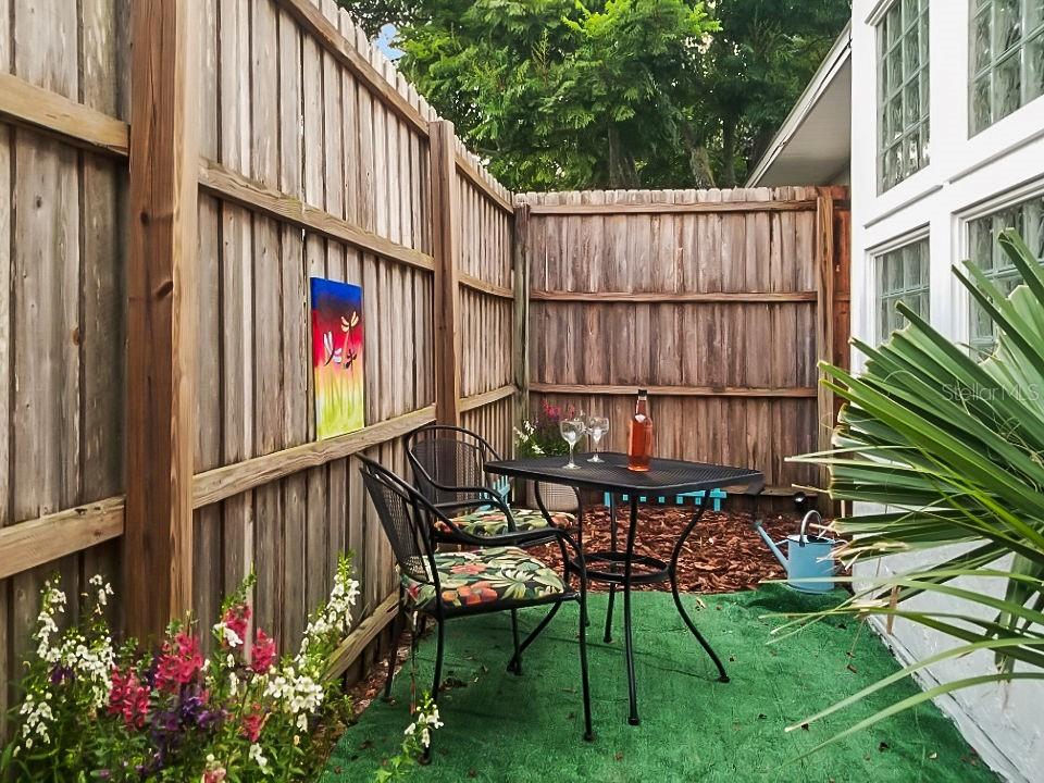 Image 25 of 59 For 5329 Foxshire Court