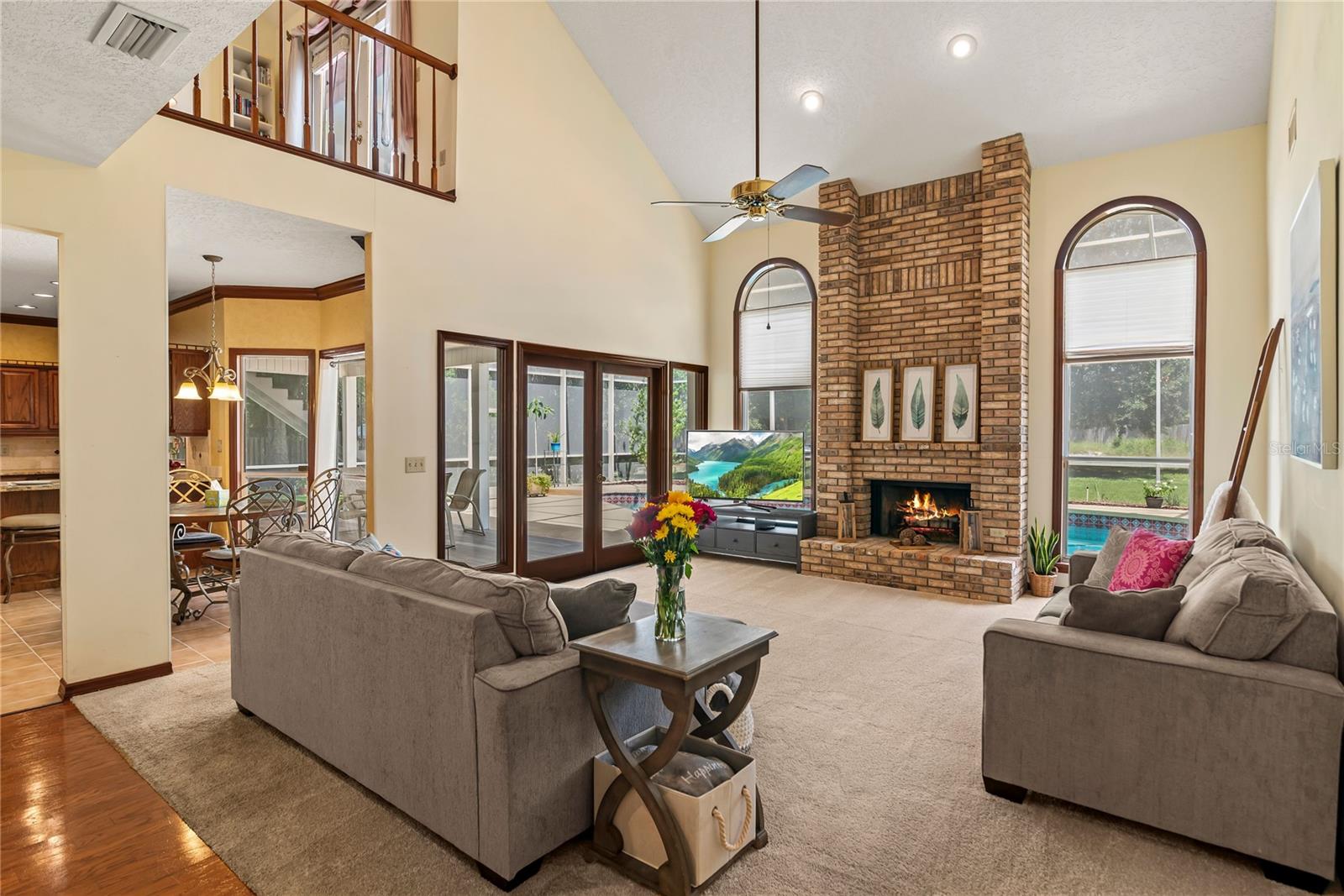 Image 9 of 59 For 5329 Foxshire Court