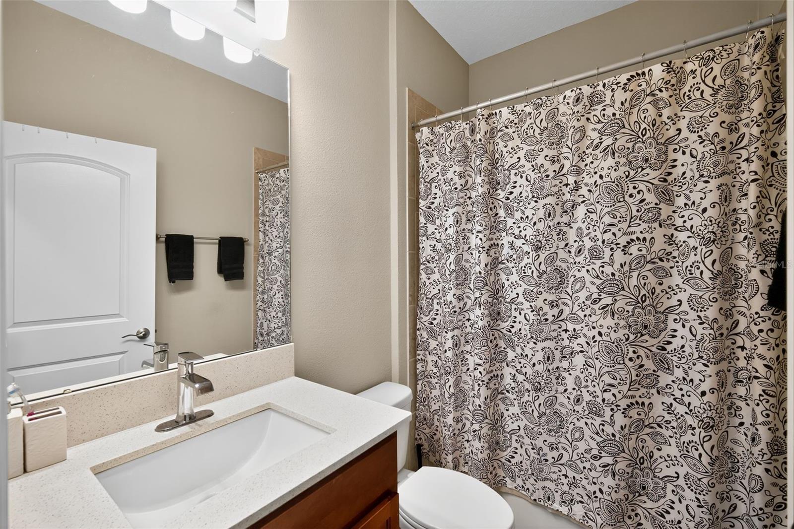 Listing photo id 20 for 12690 Vander Way