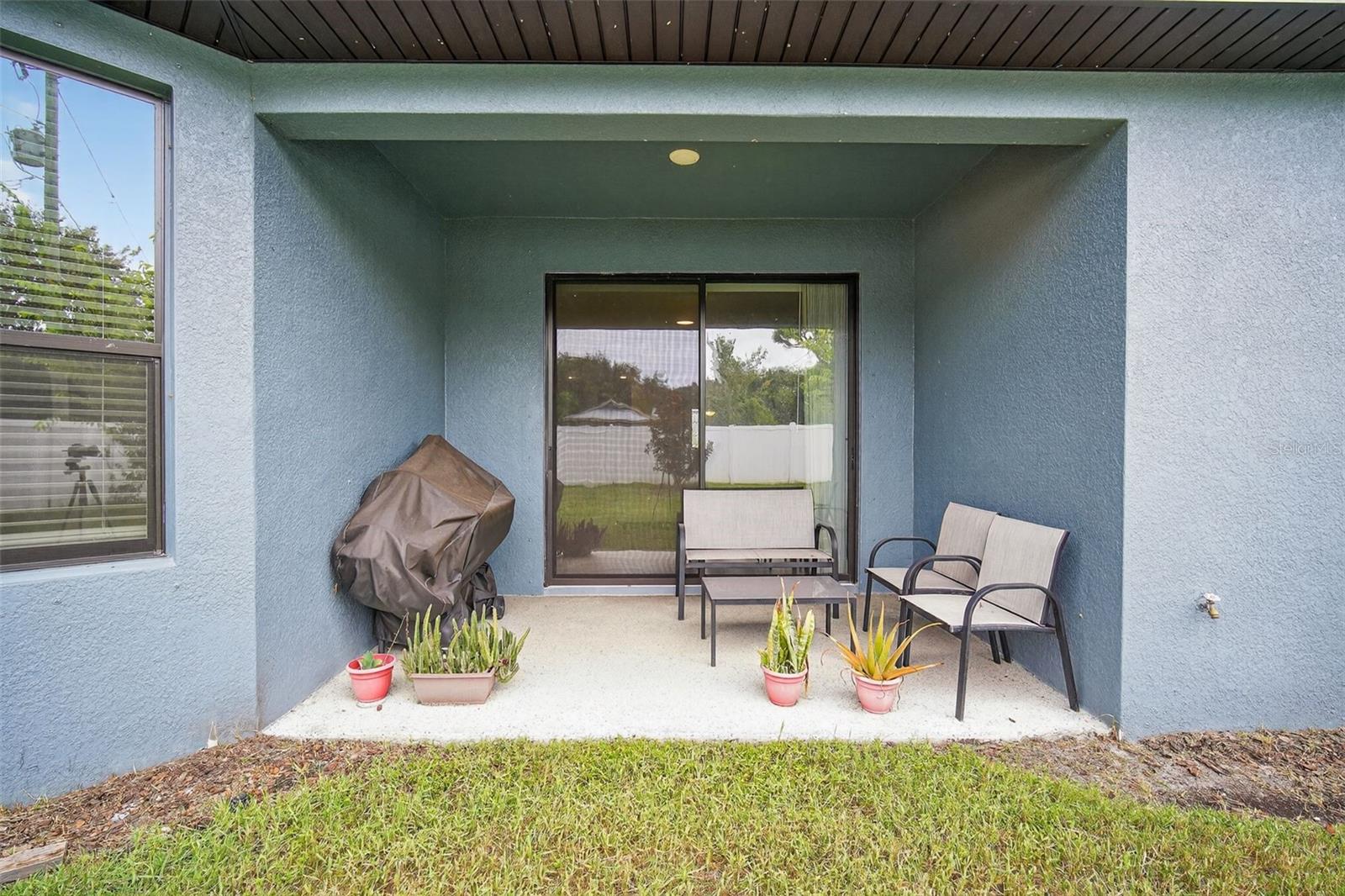 Listing photo id 25 for 12690 Vander Way