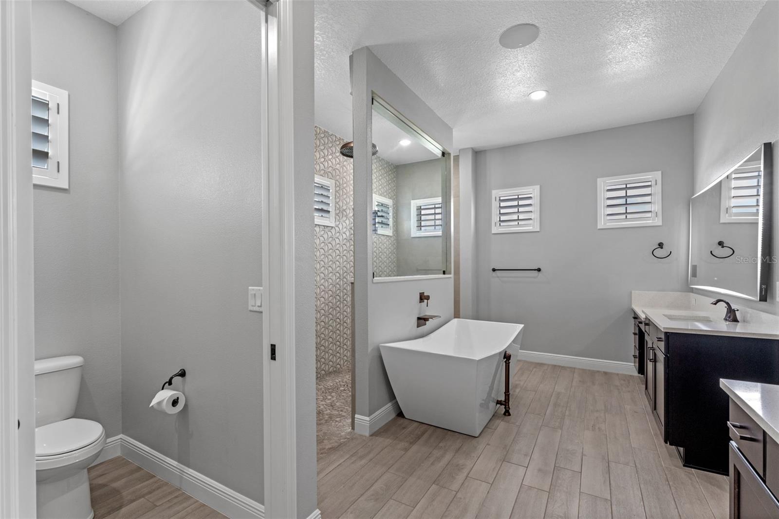 Image 14 of 54 For 34595 Seneca Reserve Drive