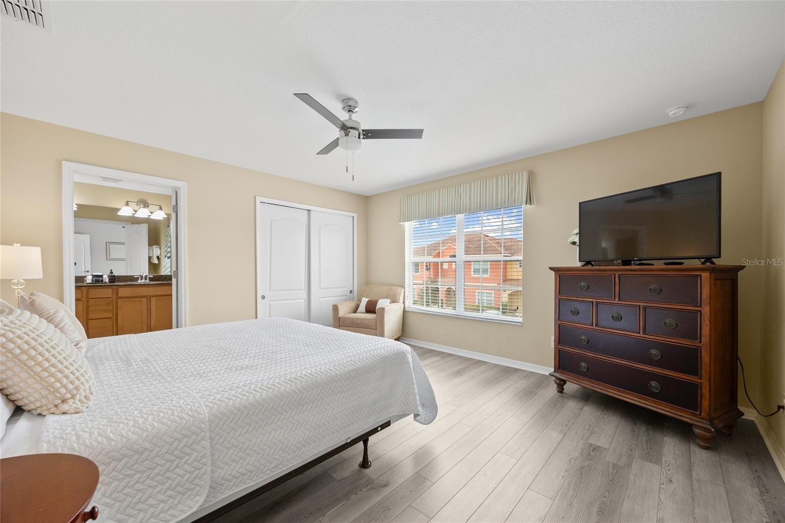 Image 24 of 86 For 8952 Coco Palm Road