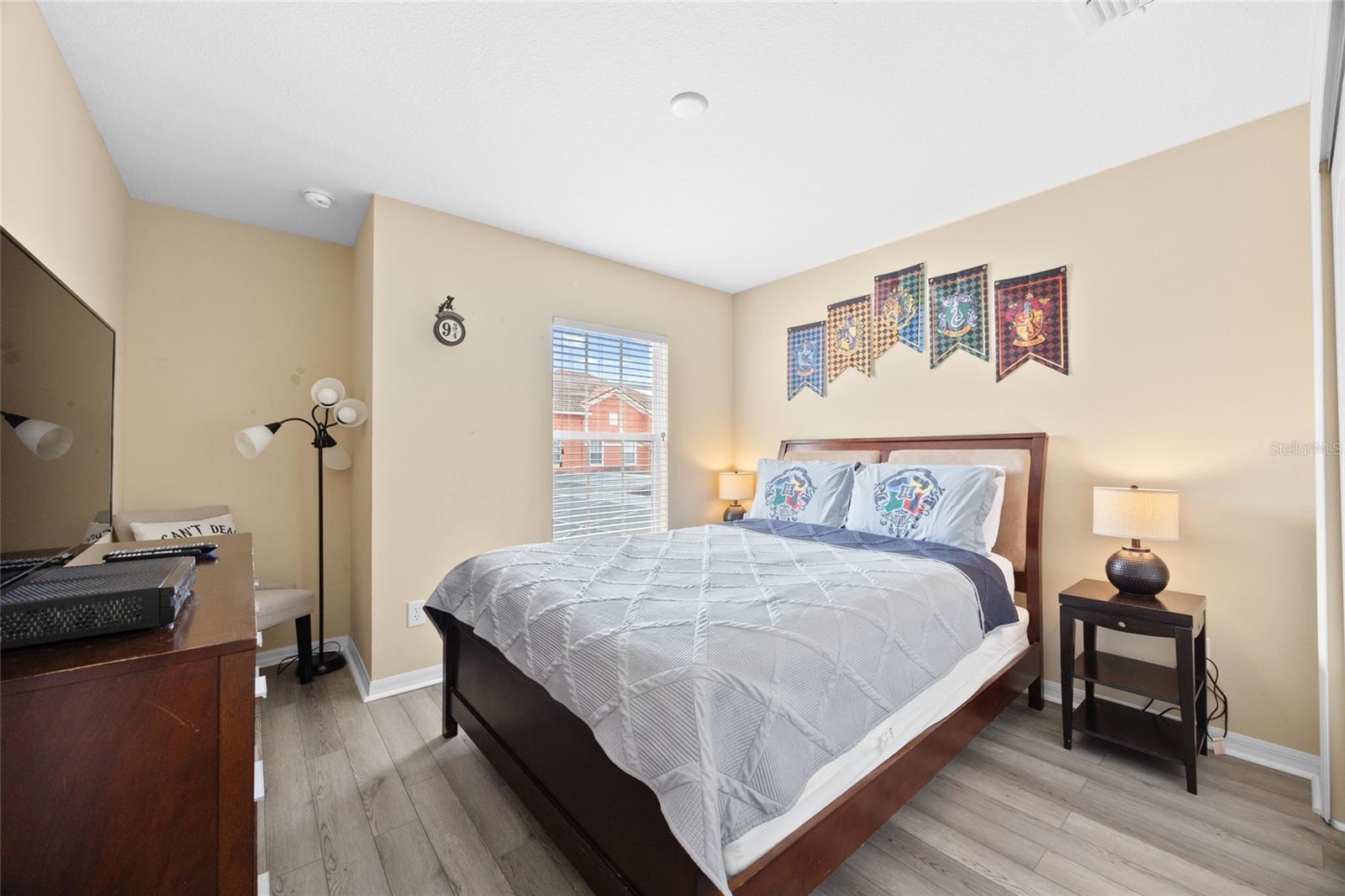 Image 32 of 86 For 8952 Coco Palm Road