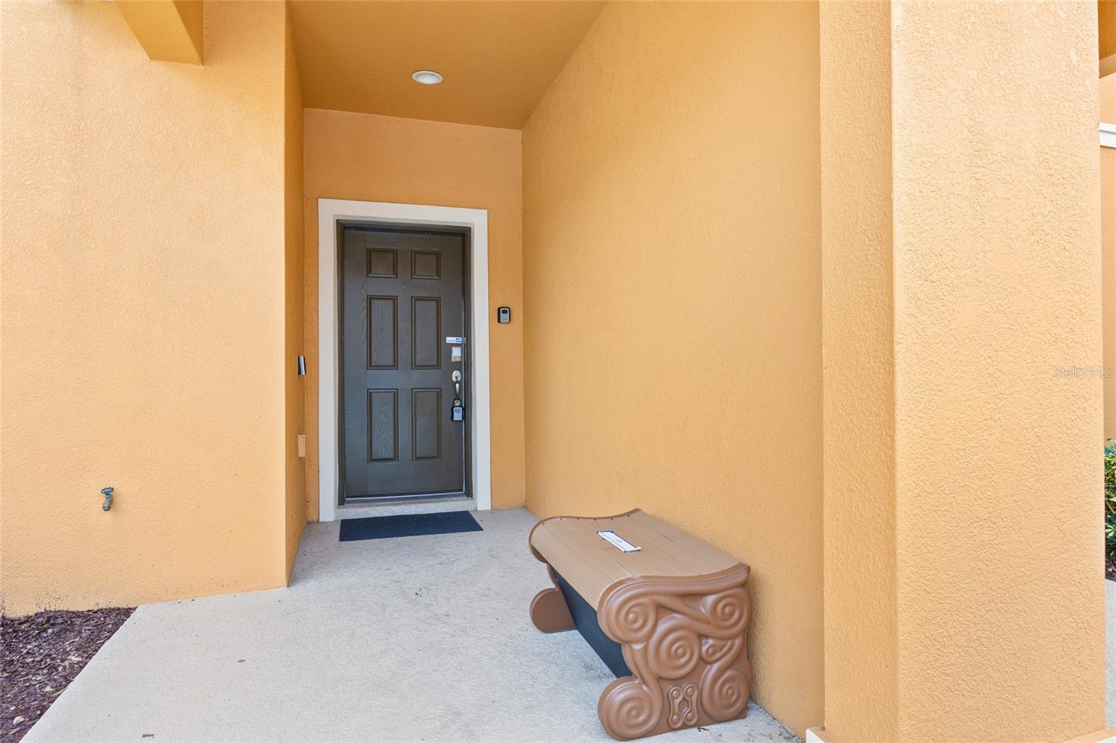 Image 4 of 86 For 8952 Coco Palm Road