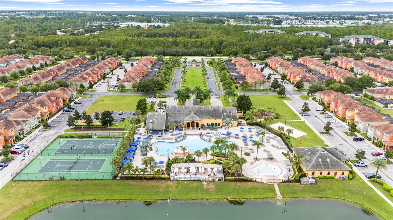 Image 71 of 86 For 8952 Coco Palm Road