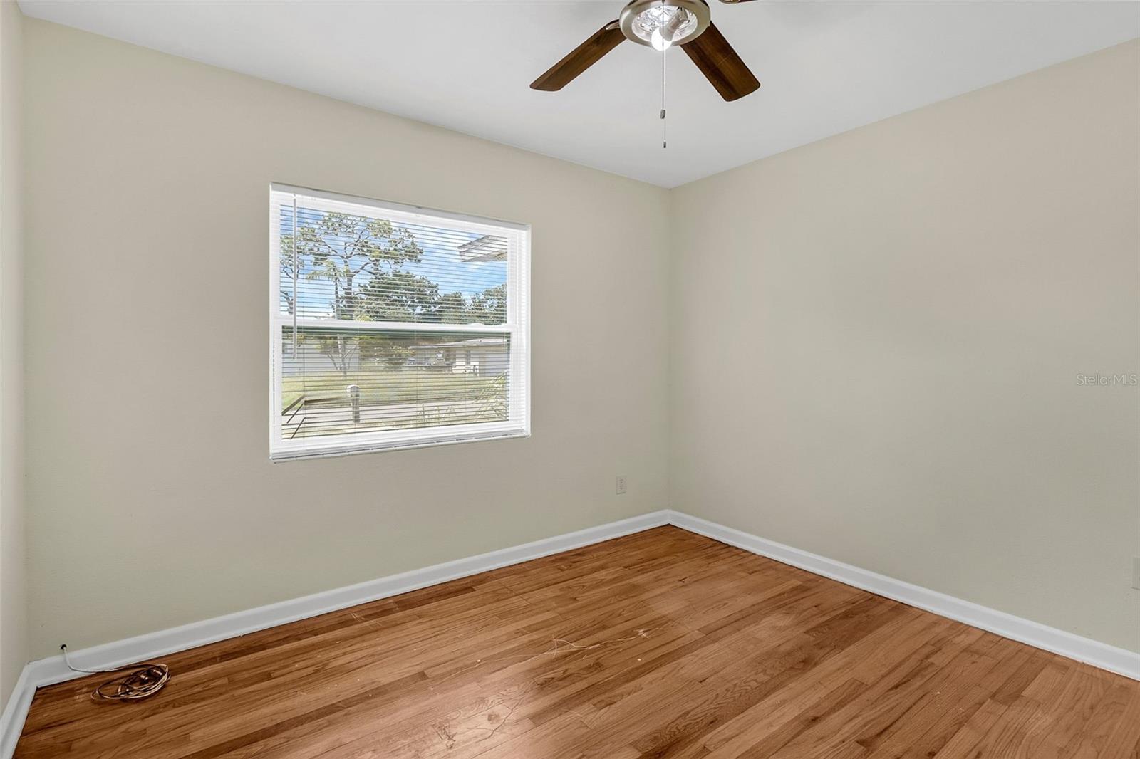 Image 9 of 17 For 1108 Abington Street