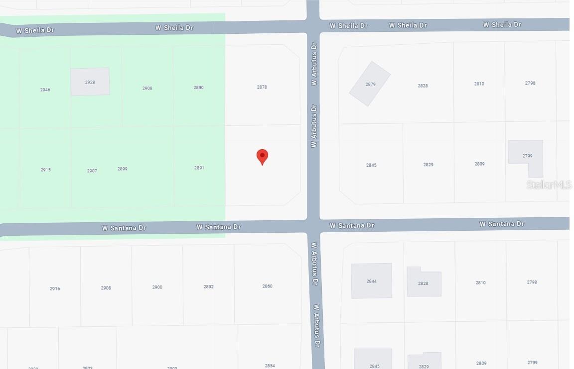 Listing photo id 1 for 2872 Arbutus Drive