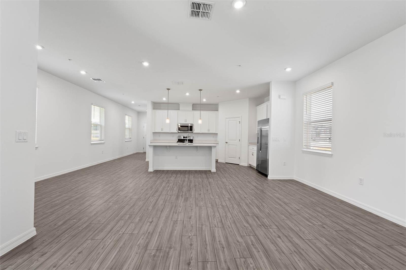Image 19 of 44 For 5666 Stockade Boulevard
