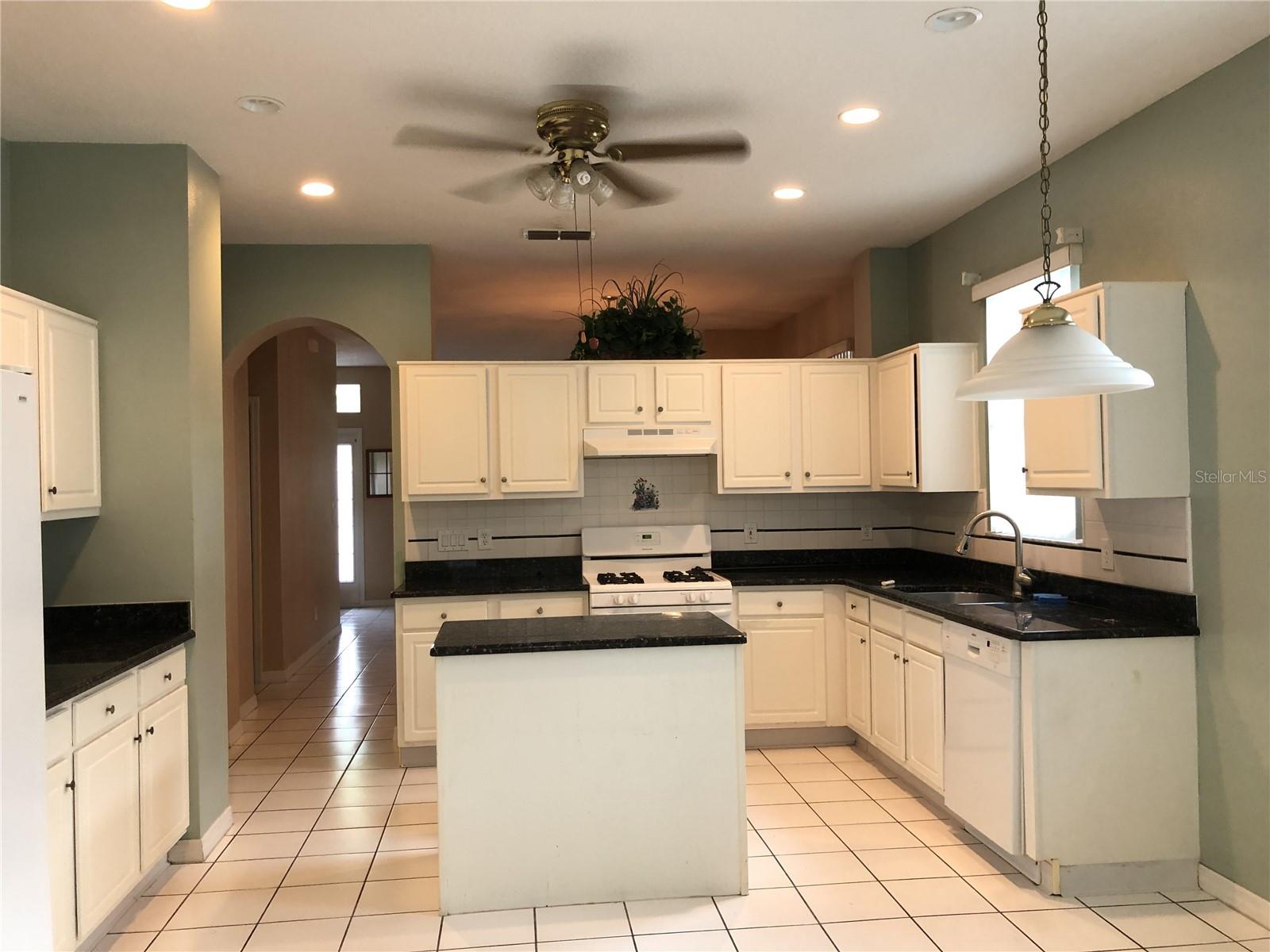 Image 21 of 50 For 4815 Riverton Drive