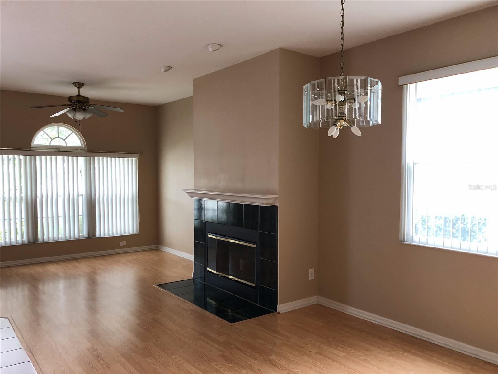 Image 8 of 50 For 4815 Riverton Drive