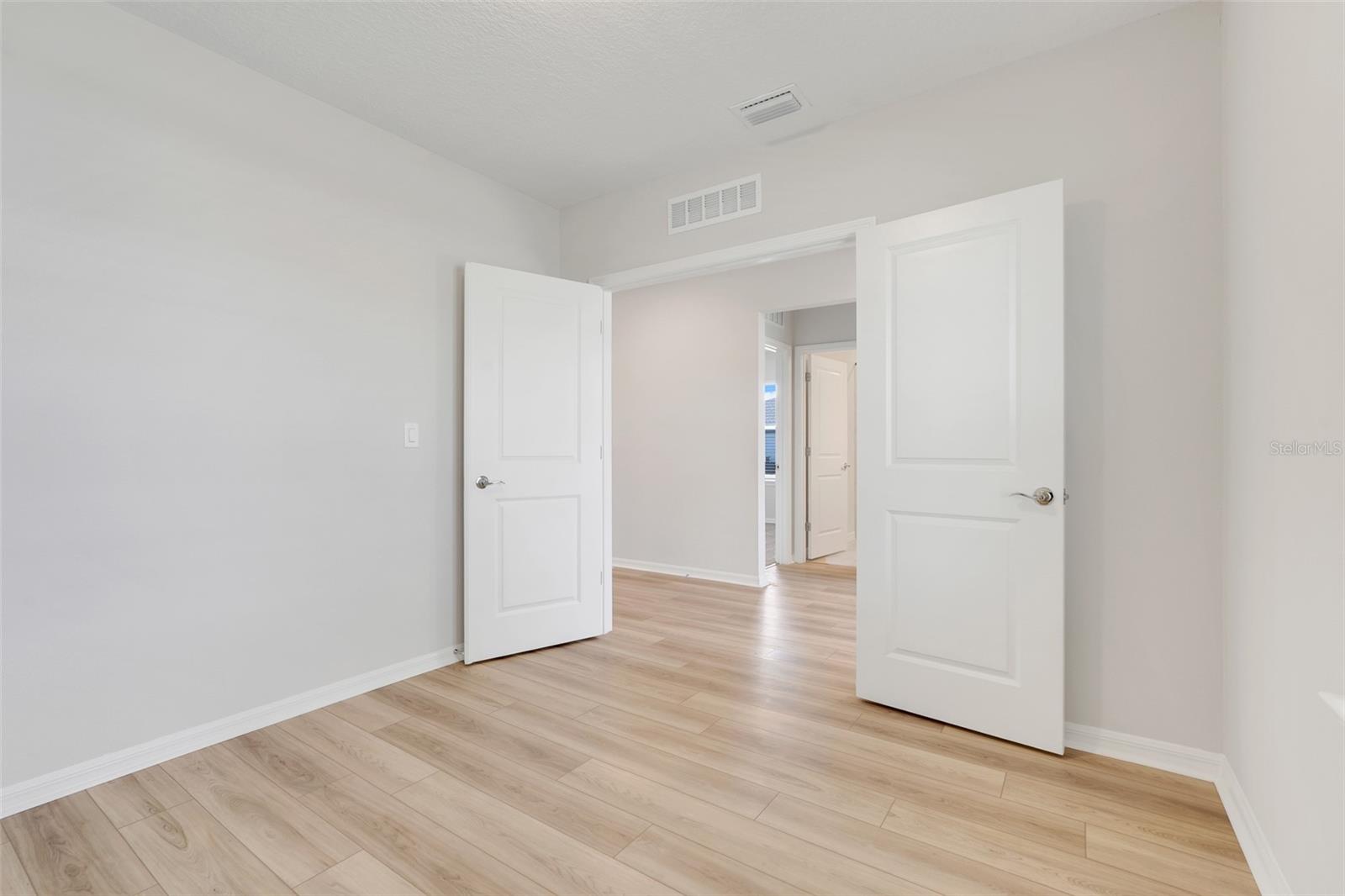 Image 15 of 31 For 7357 Ivy Tendril Avenue