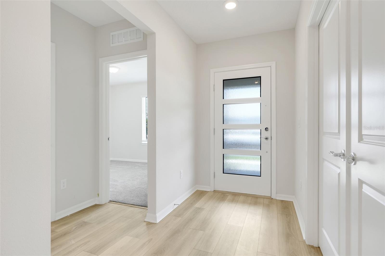 Image 4 of 31 For 7357 Ivy Tendril Avenue