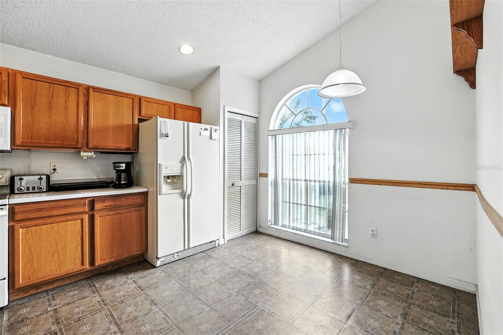 Image 13 of 30 For 2928 Cool Breeze Circle