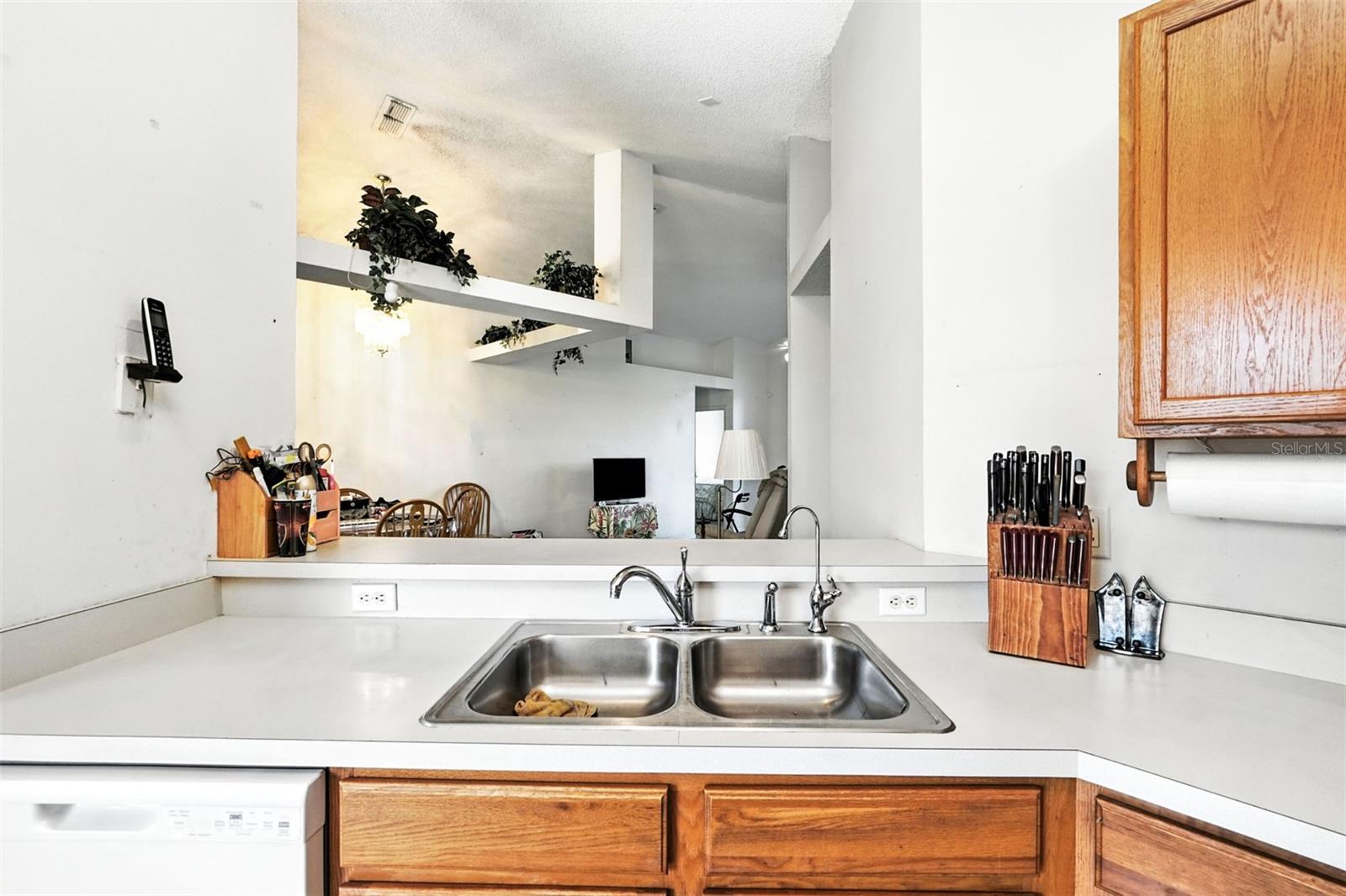 Image 19 of 30 For 2928 Cool Breeze Circle