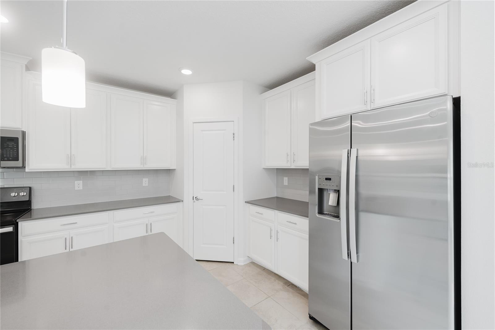 Image 17 of 61 For 2910 Black Birch Drive