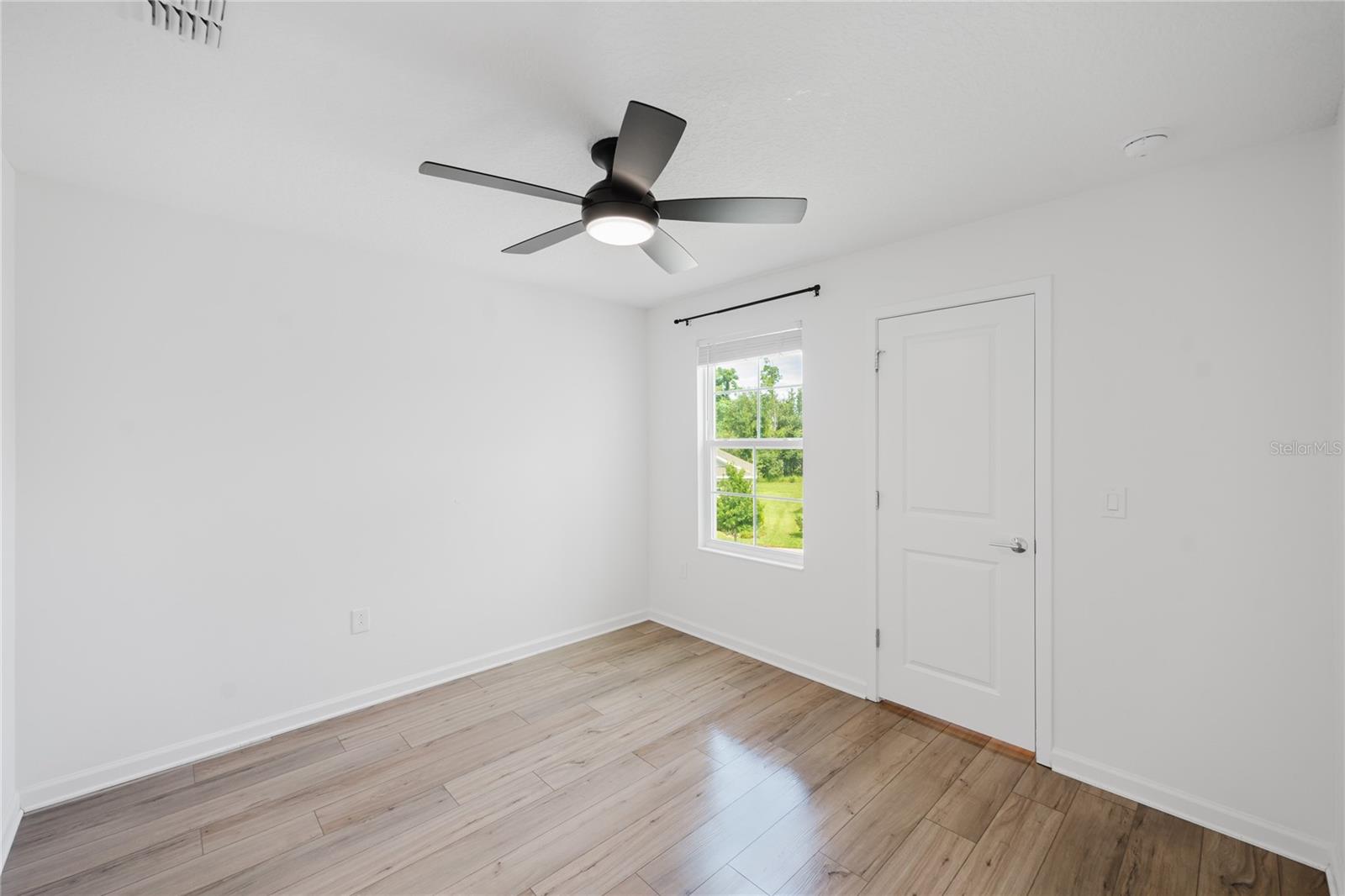 Image 39 of 61 For 2910 Black Birch Drive