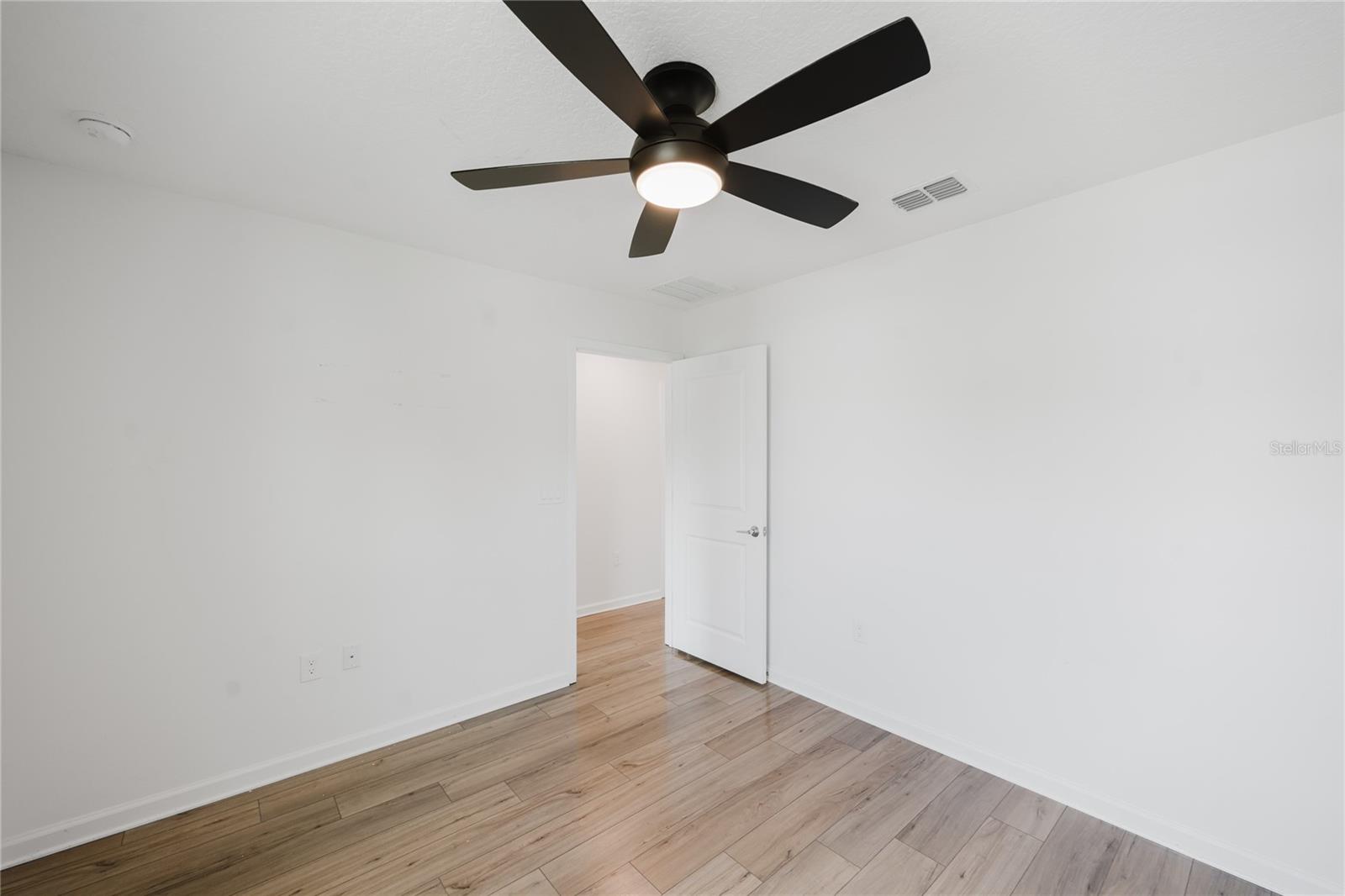 Image 40 of 61 For 2910 Black Birch Drive