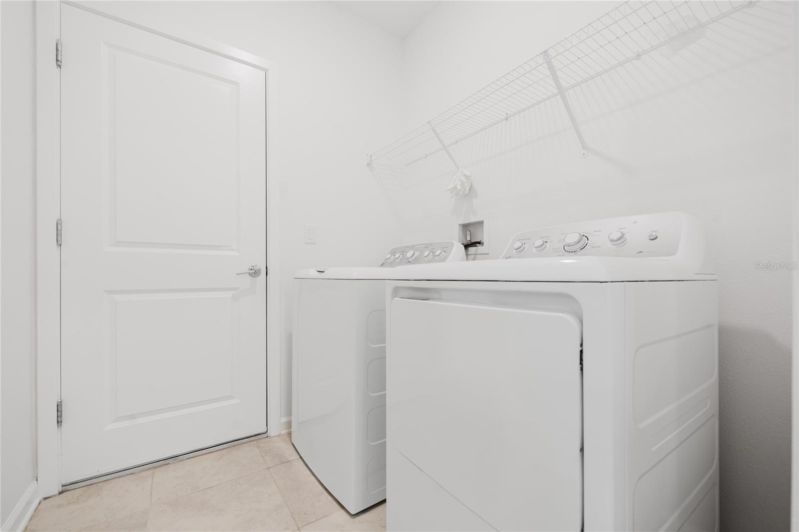 Image 44 of 61 For 2910 Black Birch Drive